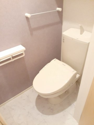 アメニティー　Ⅱのトイレ