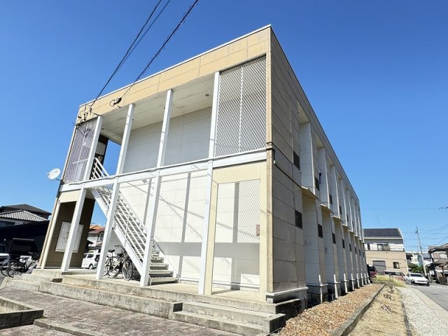レオパレスパーク岩崎の外観