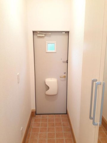 クィーンベル　Ⅱの玄関