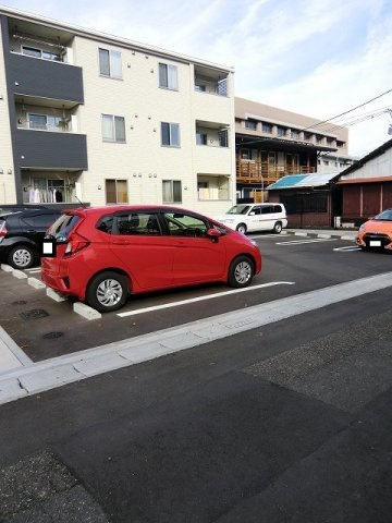 ハイブリッジ　Ⅱの駐車場