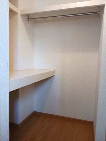 メイクロードの収納