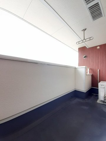 メイクロードのバルコニー