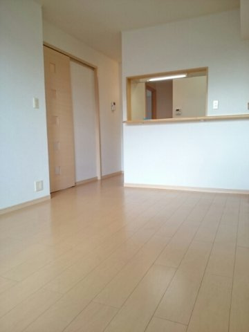 ロイヤルパーク　Ｂの居間・リビング