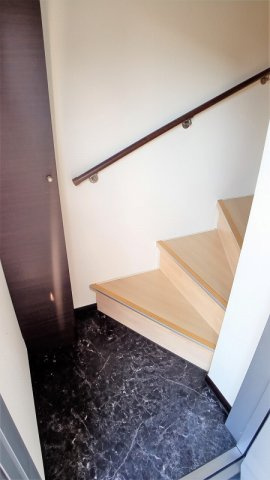 レオネクストコスモスの玄関