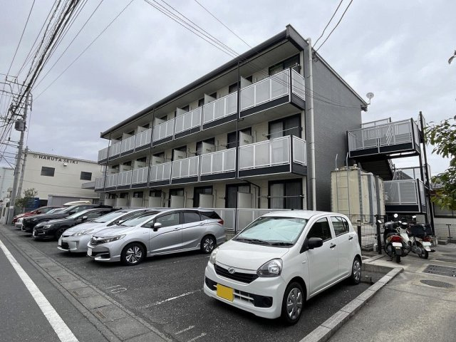 レオパレスアビタシオンの外観