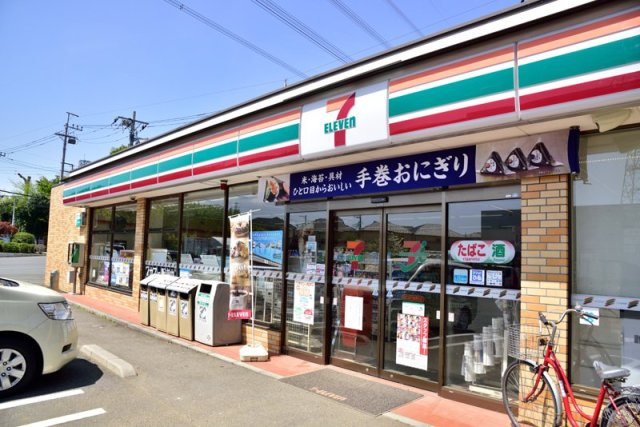 レオパレス鳩ケ谷本町の周辺