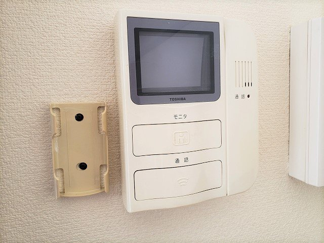レオパレス鳩ケ谷本町のその他|モニター付インターホン