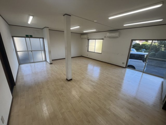 天童市大字長岡41-1の居間・リビング|食堂
