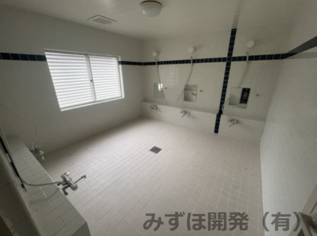 天童市大字長岡41-1の浴室|1階シャワールーム