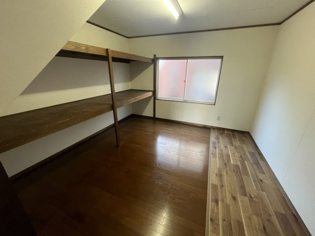 天童市大字長岡41-1の収納|1階収納部屋