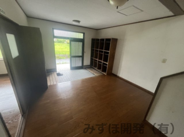 天童市大字長岡41-1の玄関