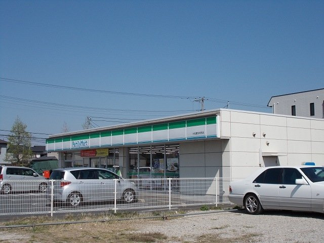 サンマリーナの周辺|ファミリーマート大松屋五井西店まで550m