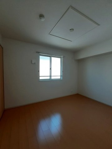 プルメリアの内装