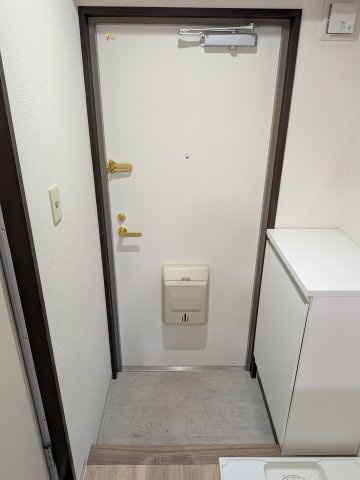 【玄関】 | オネスティ船橋5番館 | スッキリまとまった玄関です
