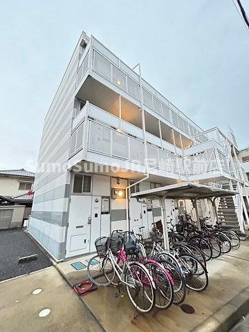 レオパレスラ　フォレ