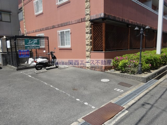 【駐車場】 | マジェスタ八戸ノ里