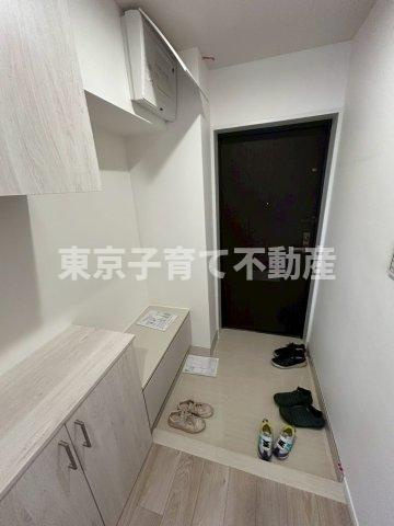 コンフォリア千石の玄関