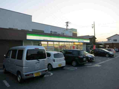 【周辺】 | エスポワール　真伝　Ⅰ | ファミリーマート 岡崎鴨田本町まで950m