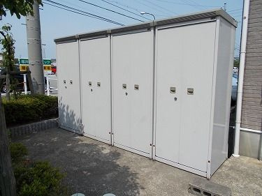 ウエスト・ピークの設備