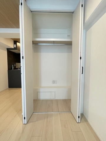 新品家具付きマンション台東2(KaGood東京)の収納|収納のためのスペースです