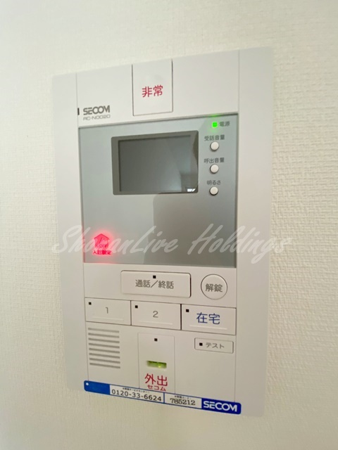 鎌倉市小袋谷１丁目のアパートのセキュリティ