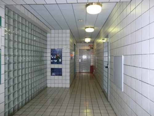 ジュネシオン竜泉のその他|1階共用部通路
