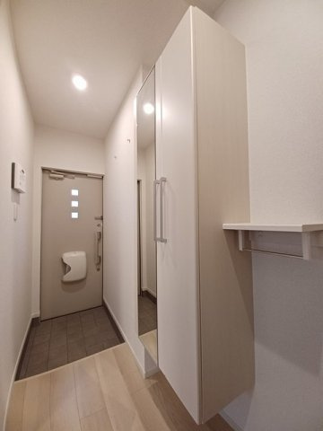 メゾン・フォレストの玄関|ゆったりとした玄関です