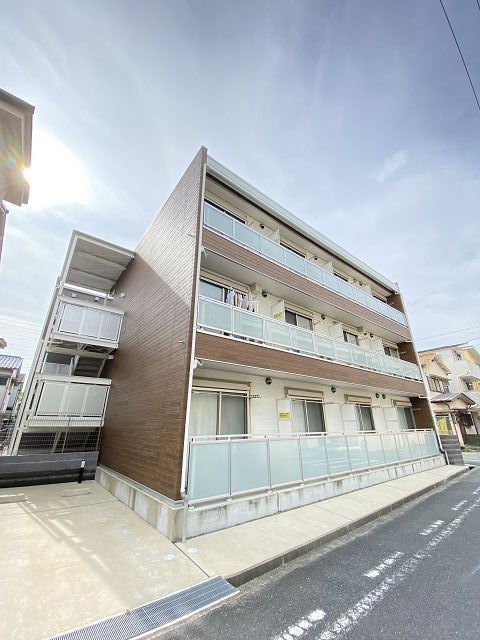 リブリ・リヴェール南七松町の外観