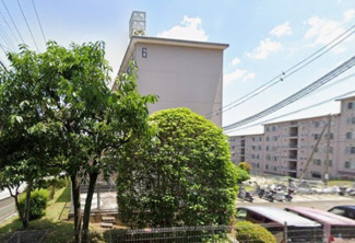 【外観】 | 逆瀬川ハイツ６号棟