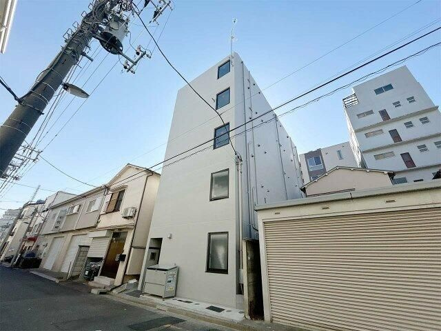 エスメラルダ日暮里の外観