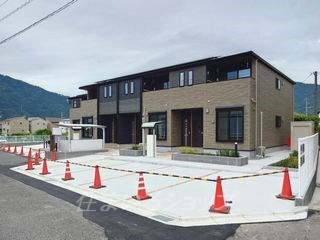 リトルノの駐車場
