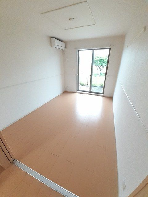 ティア　コートの居間・リビング