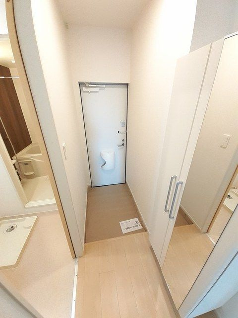 サン　ハーモニー　Ｄの玄関