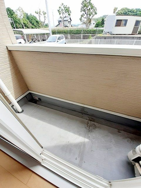 プリムローズ田窪Ｂのバルコニー