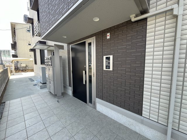 ウェスタ新八代のエントランス