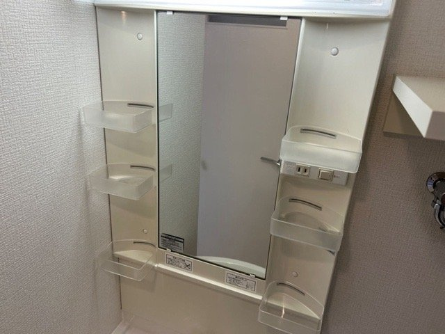 アイル秋葉原ＮＯＲＴＨ弐番館の洗面所|コンパクトで使いやすい洗面所