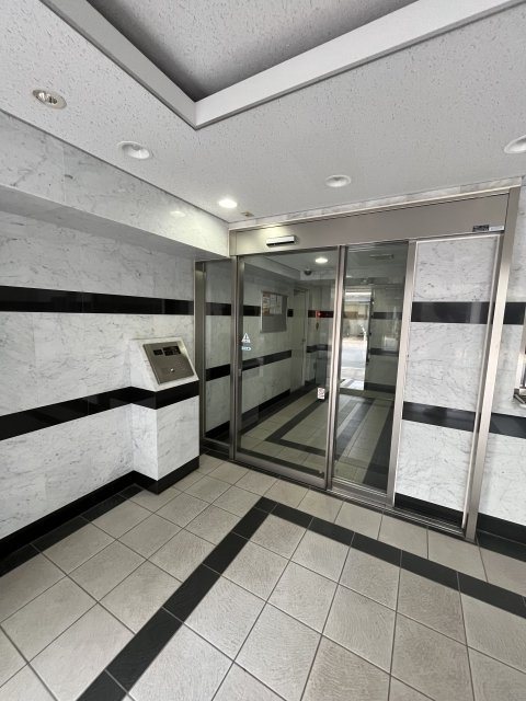 アイル秋葉原ＮＯＲＴＨ弐番館のエントランス|清潔なエントランスです
