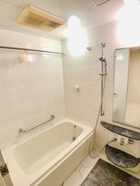 ランドステージ錦糸町ＩＩの浴室|きれいなお風呂です