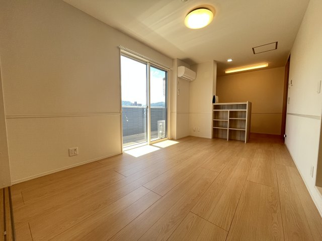 サンセット横手本町の居間・リビング