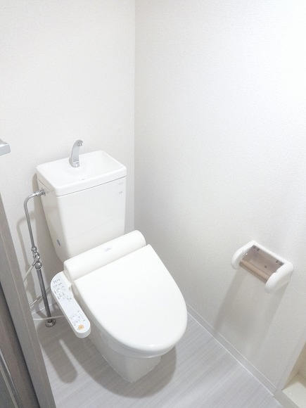 セザールスカイタワー銀座東のトイレ|コンパクトで使いやすいトイレです