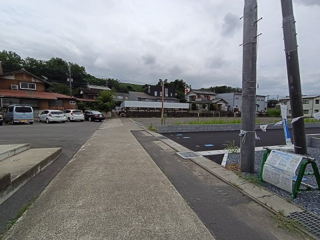 クレイドルガーデン高崎市吉井町下長根第3の前面道路含む現地写真|現地撮影