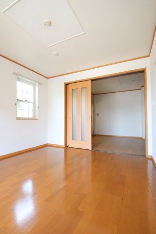 【洋室】 | ファシネイション春日Ⅱ