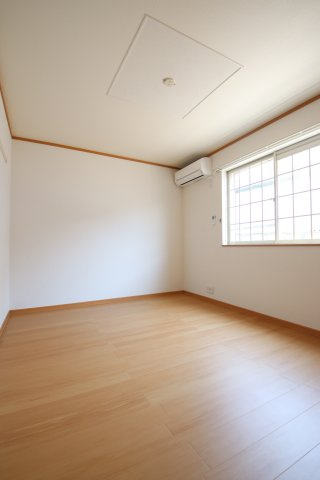 【寝室】 | ファシネイション春日Ⅱ