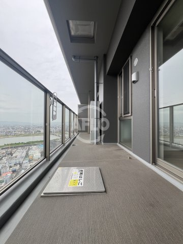 グランドメゾン新梅田タワー THE CLUB RESIDENCEのバルコニー|グランドメゾン新梅田タワー THE CLUB RESIDENCE　バルコニー