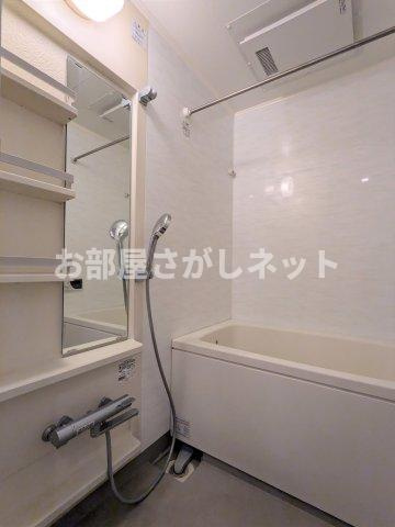 ガーデン板橋氷川町の浴室