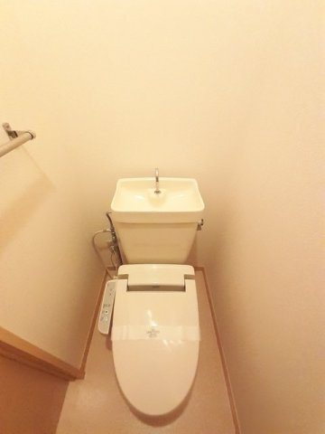 【トイレ】 | ニューシティ８ | ゆったりとした空間のトイレです