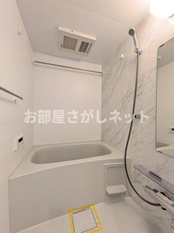 ミオテゾーロ哲学堂カーザの浴室