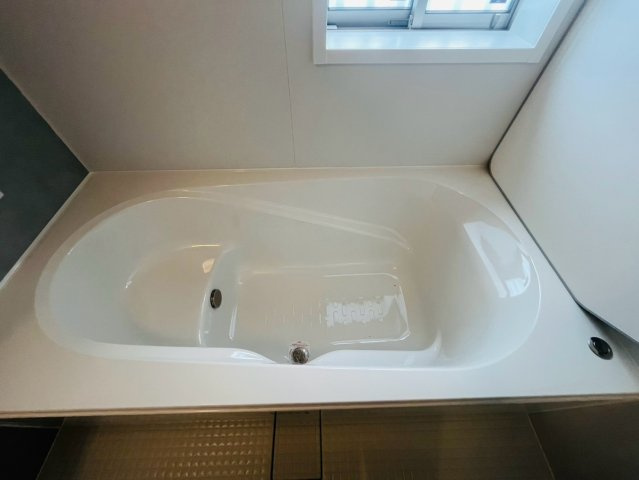 ＋＋宜野湾市嘉数-C号棟（全8棟）の浴室|お風呂です