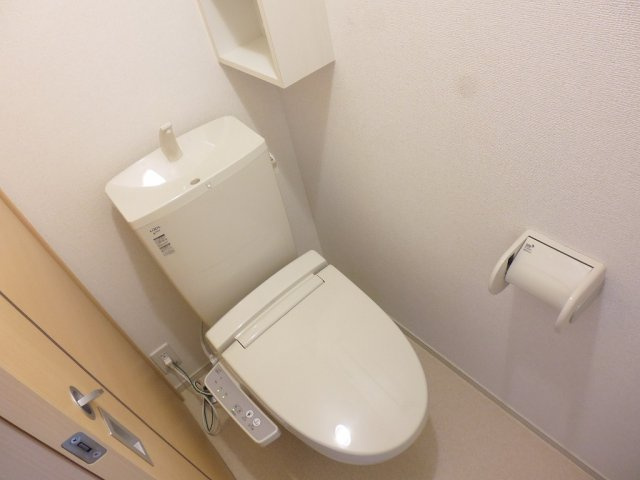 【トイレ】 | ピスト　デスポワール | 清潔感のあるトイレです
