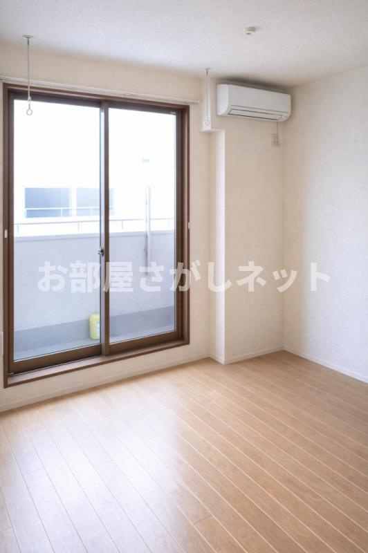 テラスド代々木　Ｉ【おとり物件なし】#学生・社会人にオススメ！初期費用分割払いOK！の居間・リビング